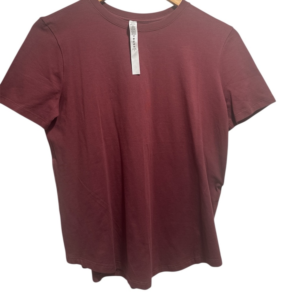 lululemon athletica Women’s Short Sleeve Crew Tee - Wine